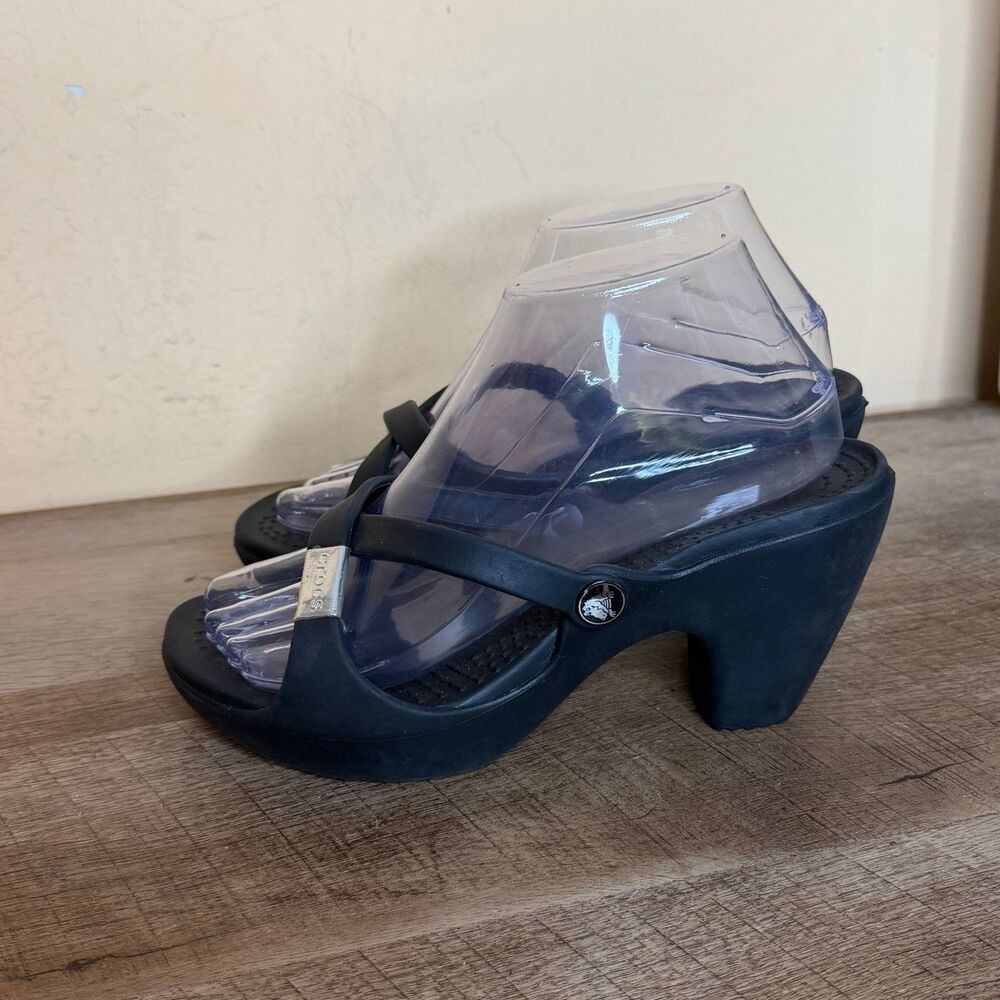 Size 8 Crocs Cyprus IV Wedge Sandals shoes Black Strappy Peep Toe High Heel